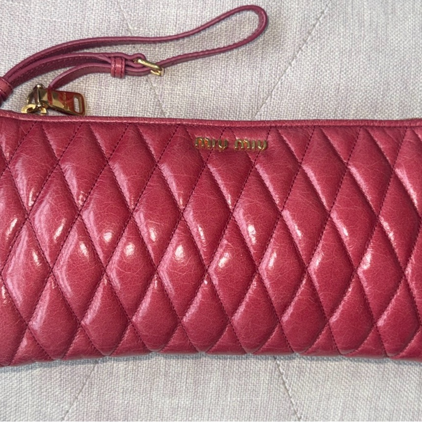 Miu Miu Clutch Bag/Pouch Contenitor Maniglia Peonia Pink Quiltedleather Wristlet